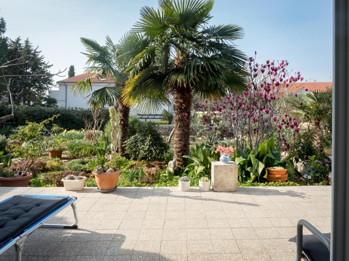 Apartments Summer Bloom Krk Town Dış mekan fotoğraf