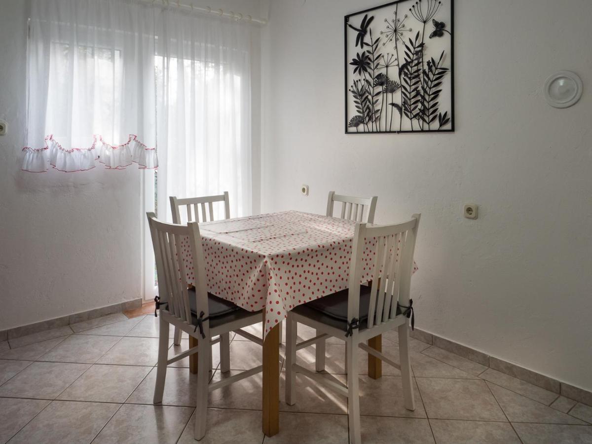 Apartments Summer Bloom Krk Town Dış mekan fotoğraf