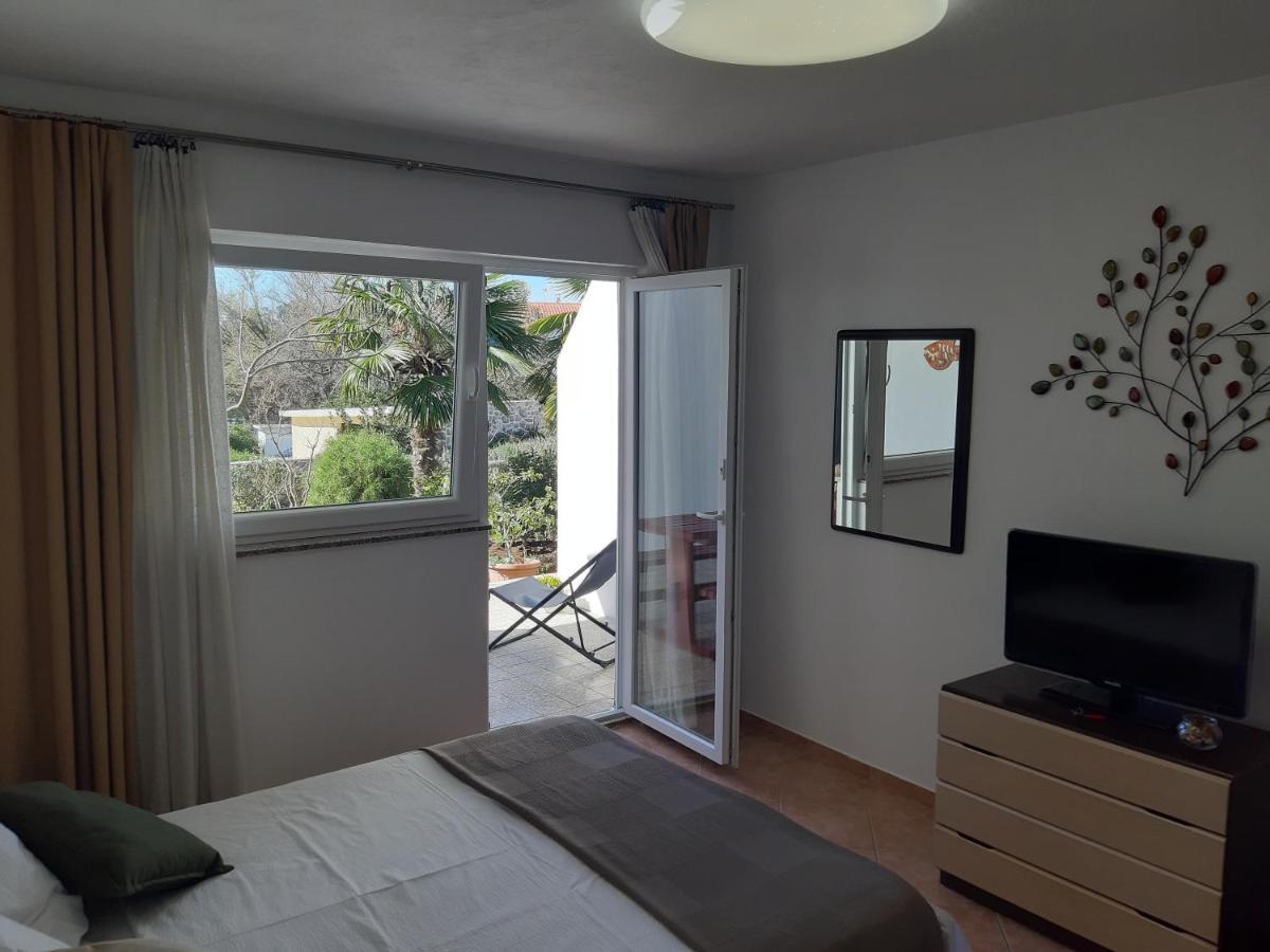 Apartments Summer Bloom Krk Town Dış mekan fotoğraf