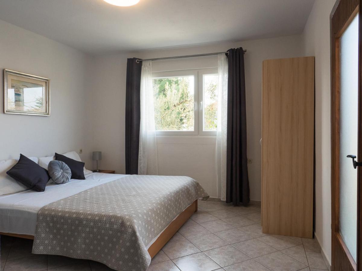Apartments Summer Bloom Krk Town Dış mekan fotoğraf